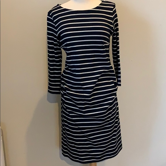 H&M Dresses & Skirts - Navy Blue & White stripe maternity dress So comfy! H&M Dresses & Skirts - Navy Blue & White stripe maternity dress So comfy!